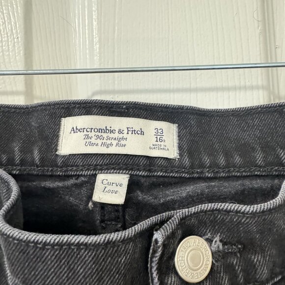 Curve Love 90s straight ultra high rise Jeans in Washed Black - Picture 3 of 3